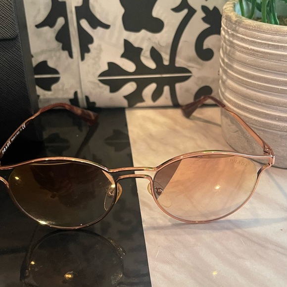 PRADA Mirrored Cinema Sunglasses SPR 62S Rose Gold VGUC - Picture 4 of 6